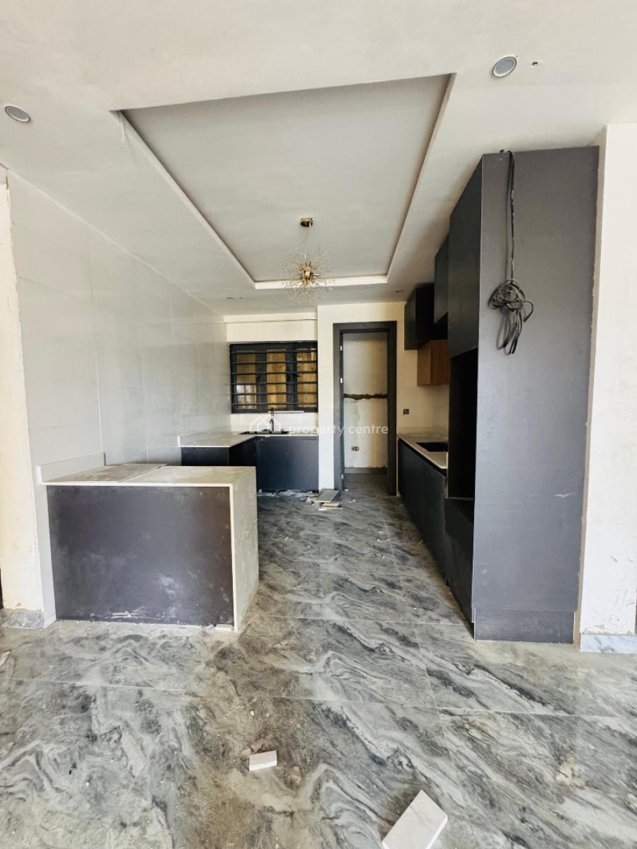 Newly Buit 2-bedroom Apartment + Bq, Experience Smart Living in The Heart of Ikeja, Adeniyi Jones., Adeniyi Jones, Ikeja, Lagos, Block of Flats for Sale