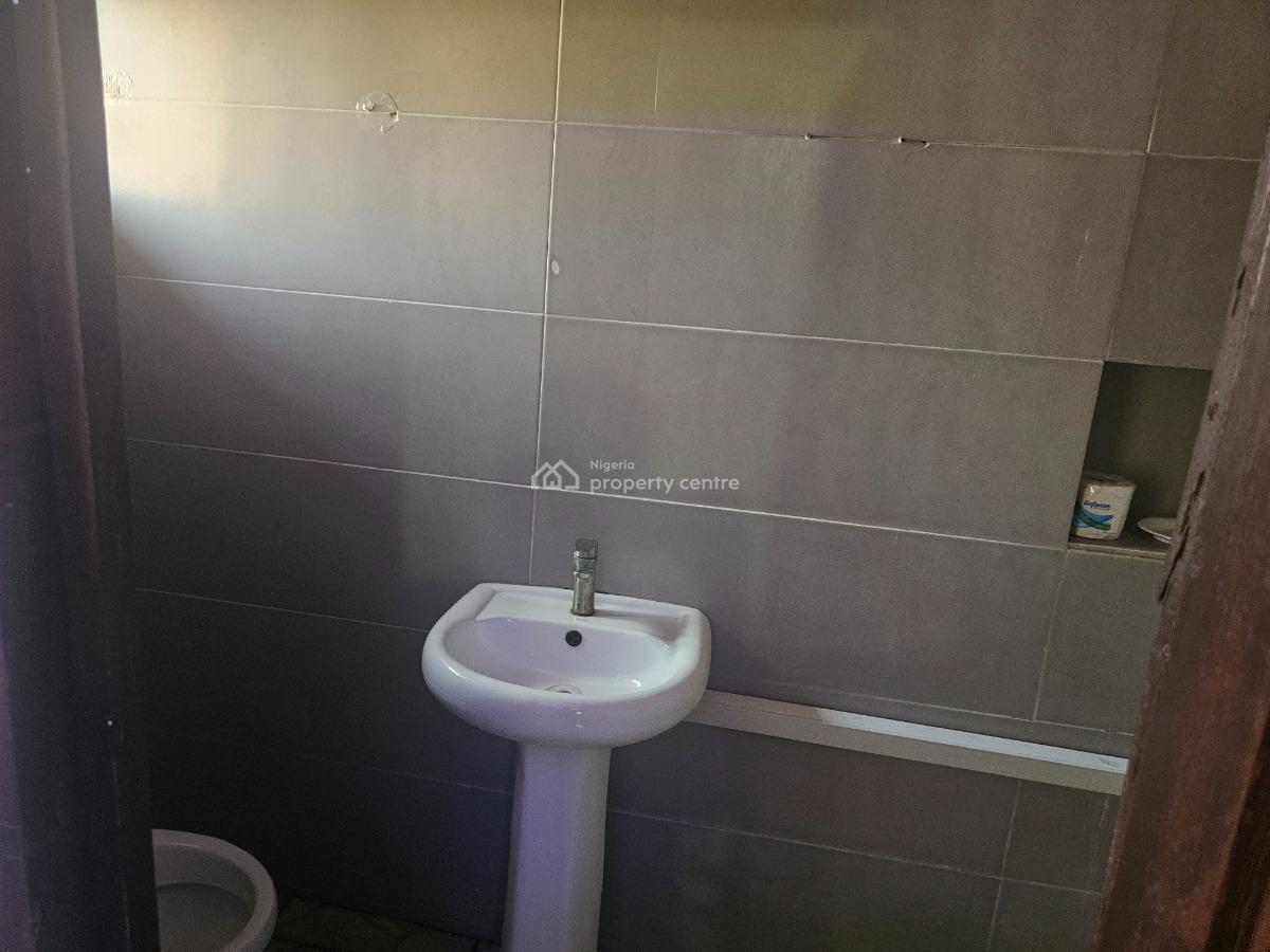 Fully Furnished Studio Apartment, Off Admiralty Way, Lekki Phase 1, Lekki, Lagos, Self Contain (single Rooms) for Rent