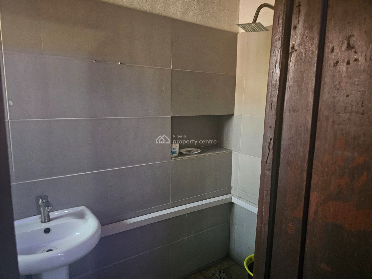 Fully Furnished Studio Apartment, Off Admiralty Way, Lekki Phase 1, Lekki, Lagos, Self Contain (single Rooms) for Rent