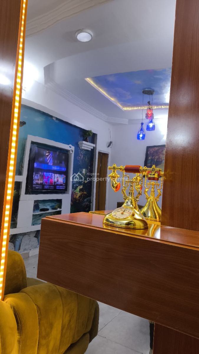 Luxury One-bedroom with Pool Facilities and Close to Airport, Ikeja Gra, Ikeja, Lagos, Flat / Apartment Short Let