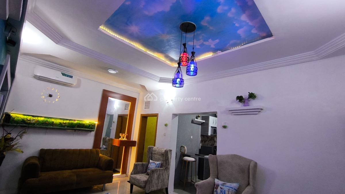 Luxury One-bedroom with Pool Facilities and Close to Airport, Ikeja Gra, Ikeja, Lagos, Flat / Apartment Short Let