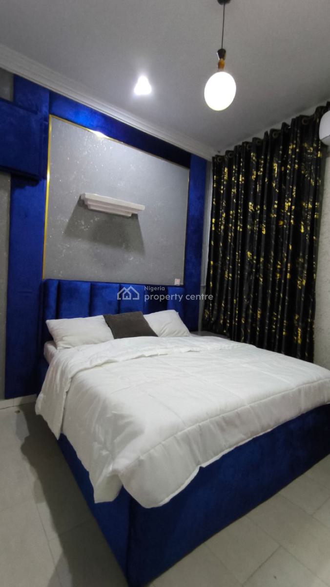 Luxury One-bedroom with Pool Facilities and Close to Airport, Ikeja Gra, Ikeja, Lagos, Flat / Apartment Short Let