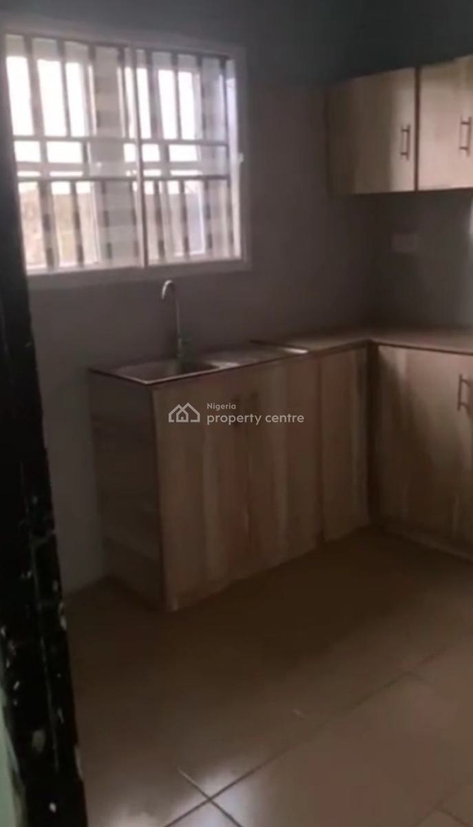 Brand New 2 Bedrooms Flat, Gwarinpa, Abuja, Flat / Apartment for Rent