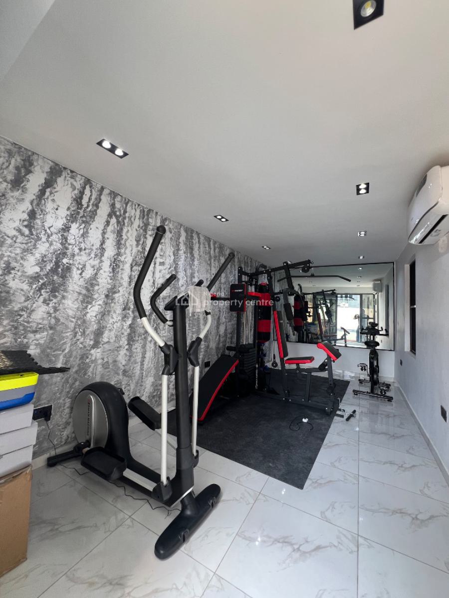 2bedroom Apartment with Swimming Pool in Ologolo Lekki Lagos, Ologolo Lekki, Ologolo, Lekki, Lagos, Block of Flats for Sale