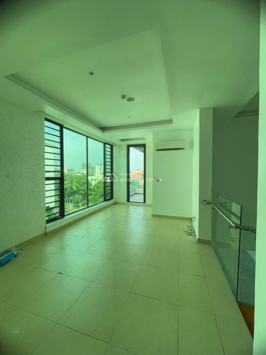 Luxurious 4 Bedroom Penthouse Maisonette + Bq, Old Ikoyi, Ikoyi, Lagos, Flat / Apartment for Rent