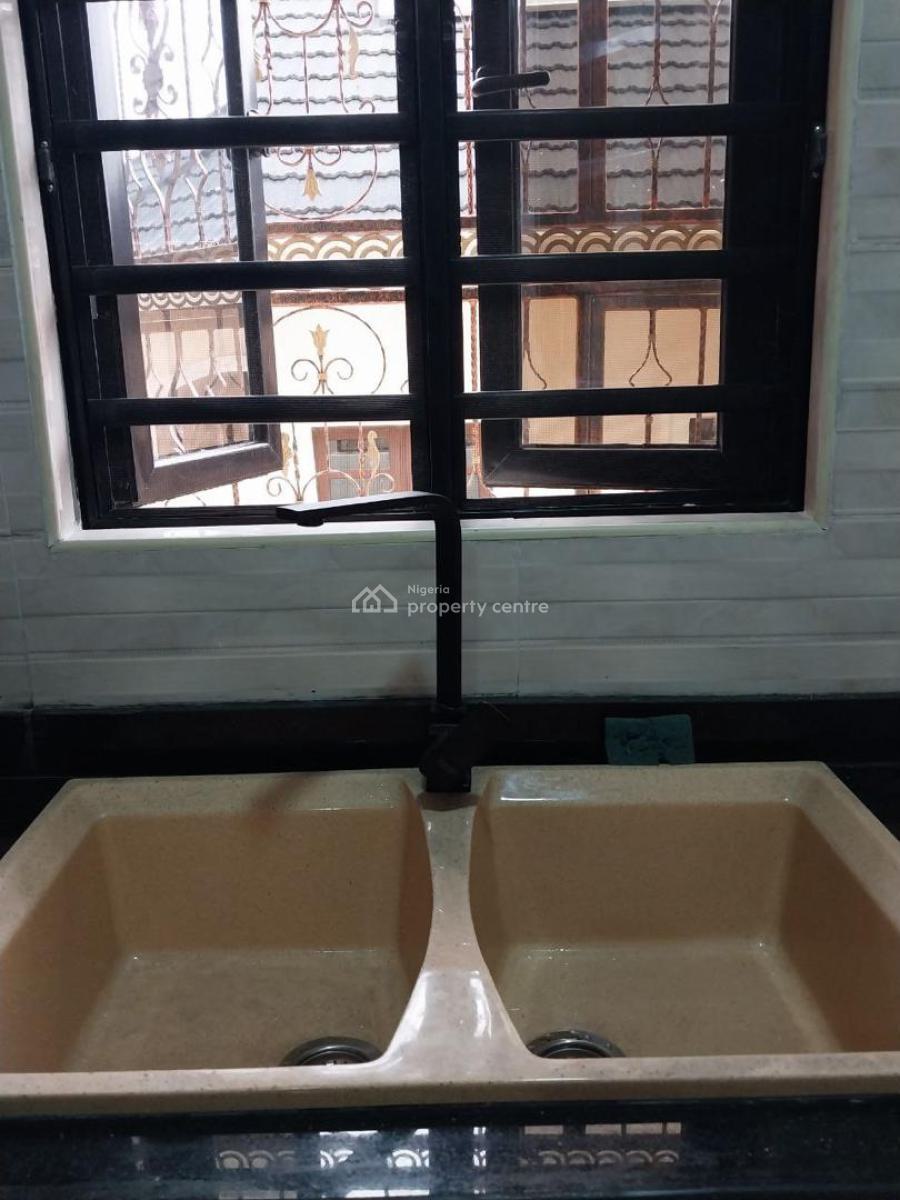 2bed Beautiful Very Close to The Airport. Wifi Free, Ajao Estate, Isolo, Lagos, Flat / Apartment Short Let