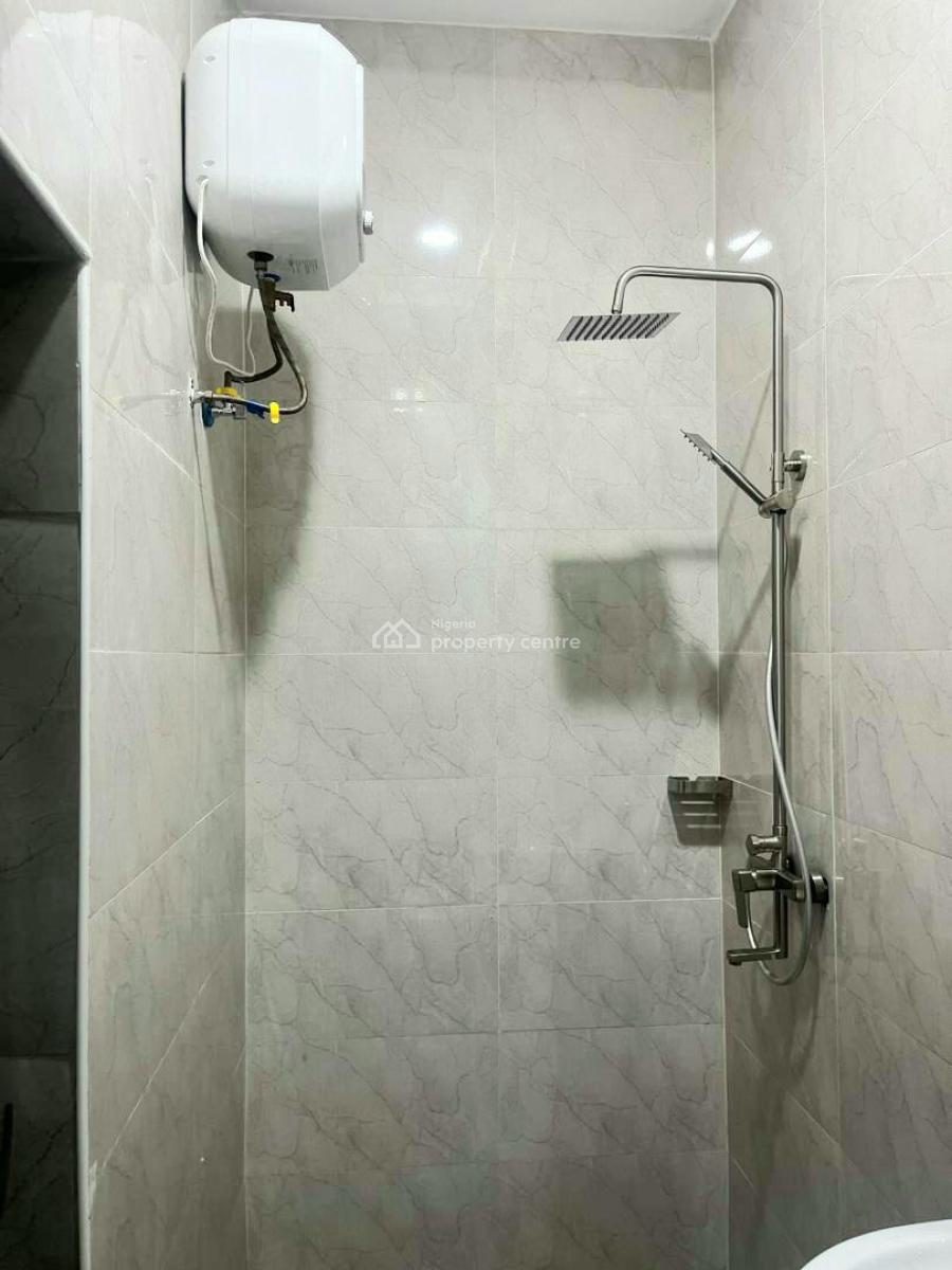 2bed Beautiful Very Close to The Airport. Wifi Free, Ajao Estate, Isolo, Lagos, Flat / Apartment Short Let