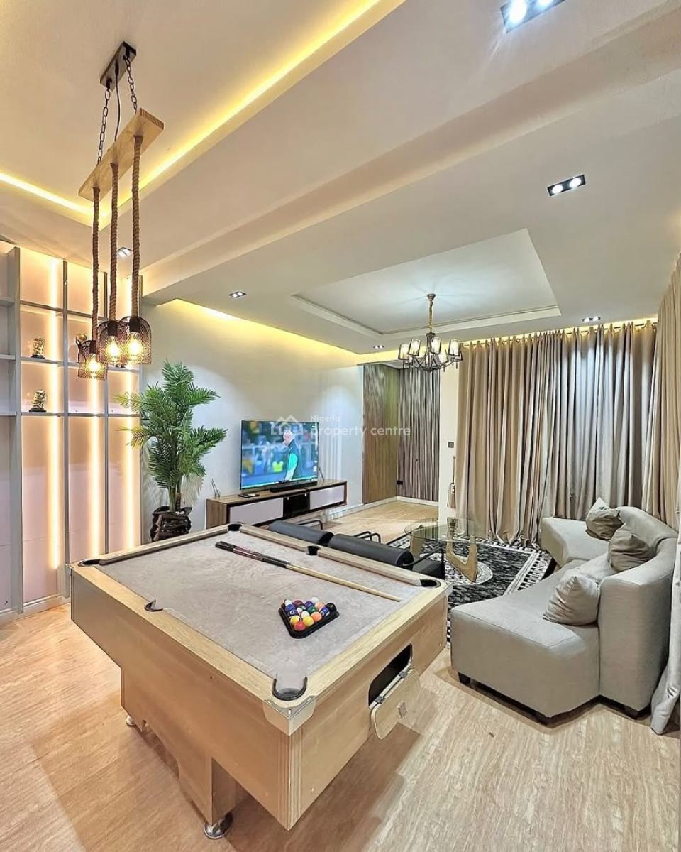 Cossy Stunning 3 Bedroom Apartment, Wuye, Abuja, Flat / Apartment Short Let