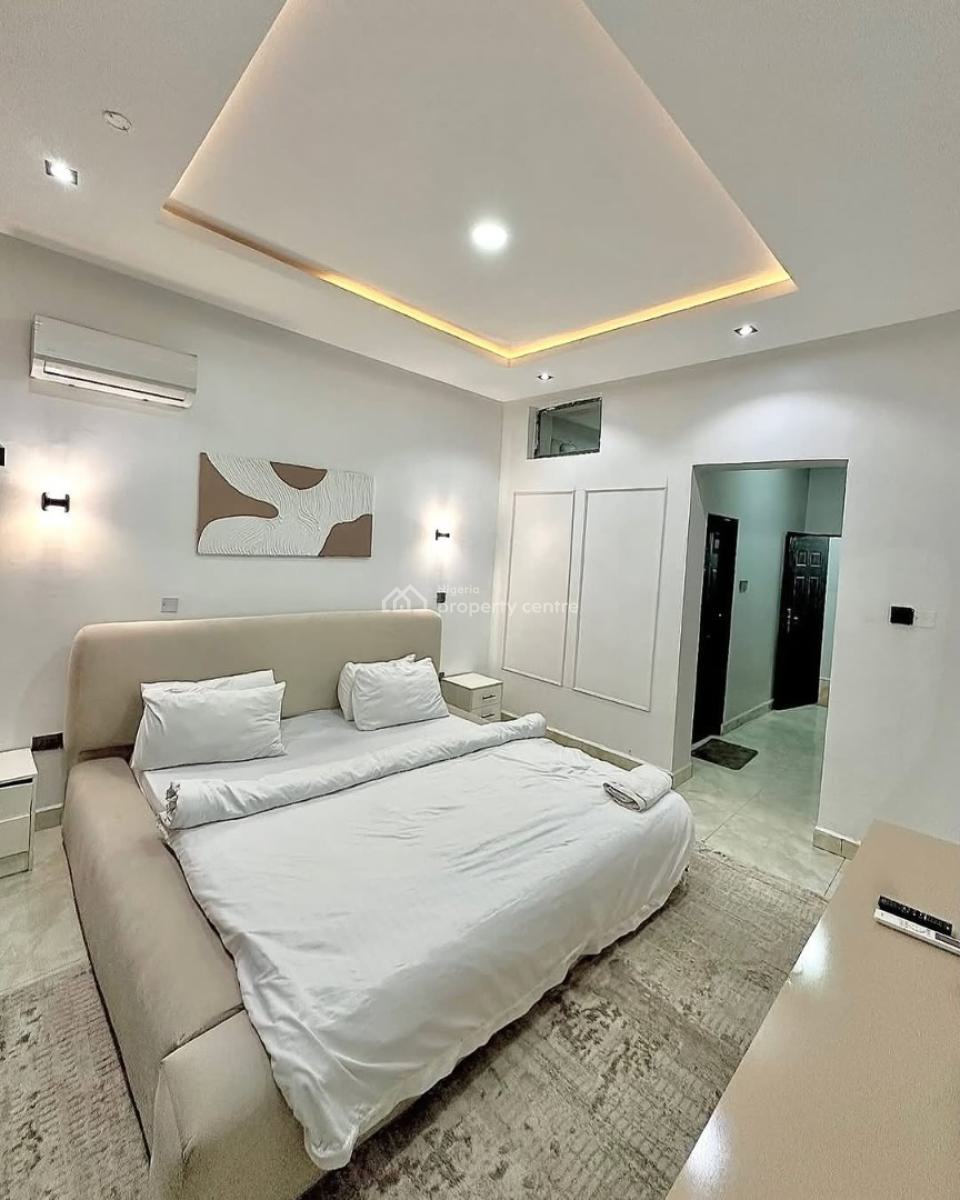 Cossy Stunning 3 Bedroom Apartment, Wuye, Abuja, Flat / Apartment Short Let