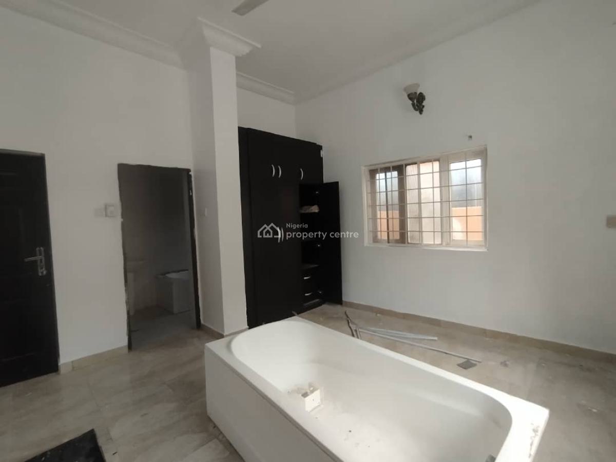 Spacious 3 Bedroom Apartment, Jahi, Jahi, Abuja, Flat / Apartment for Rent