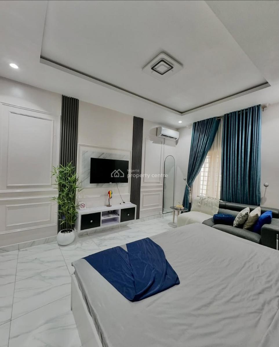 Cossy Aesthetically Pleasing 3 Bedroom Apartment, Katampe, Abuja, Flat / Apartment Short Let