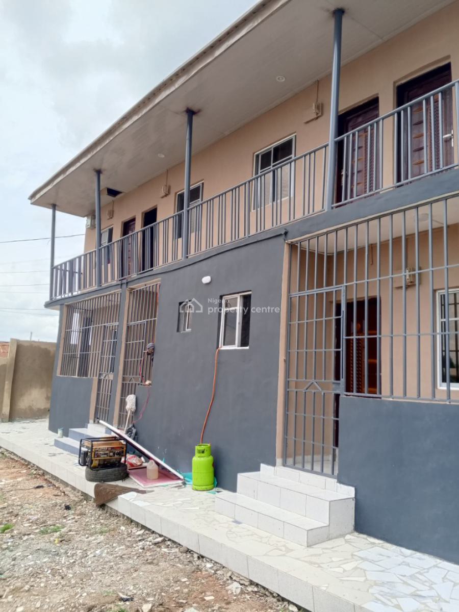 Lovely Pop Mini Flat Upstairs, Very Close to Ascon Bus Stop, Short Drive From Arepo/magboro, Asese, Ibafo, Ogun, Mini Flat (room and Parlour) for Rent