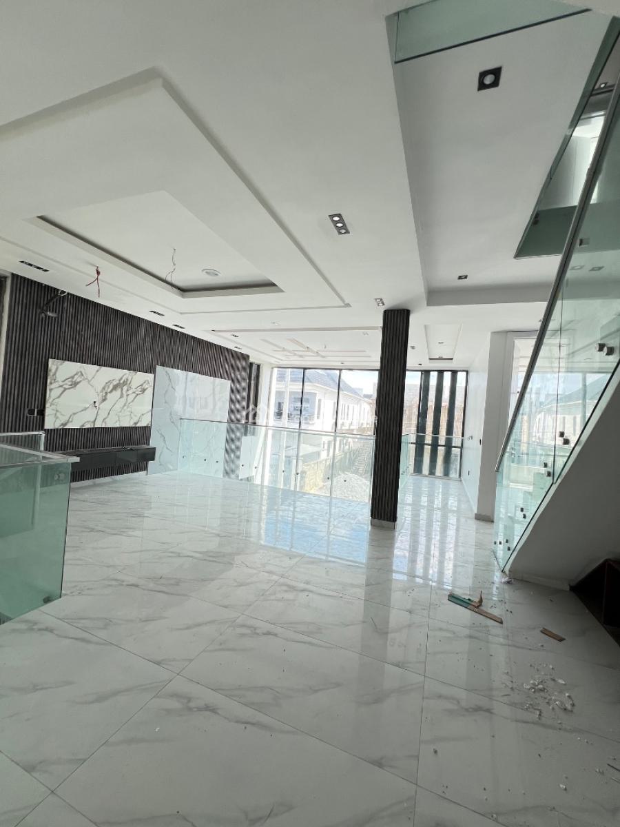 5bedroom Fully Detached House with Swimming Pool in Ologolo Lekki, Ologolo Lekki, Ologolo, Lekki, Lagos, Detached Duplex for Sale