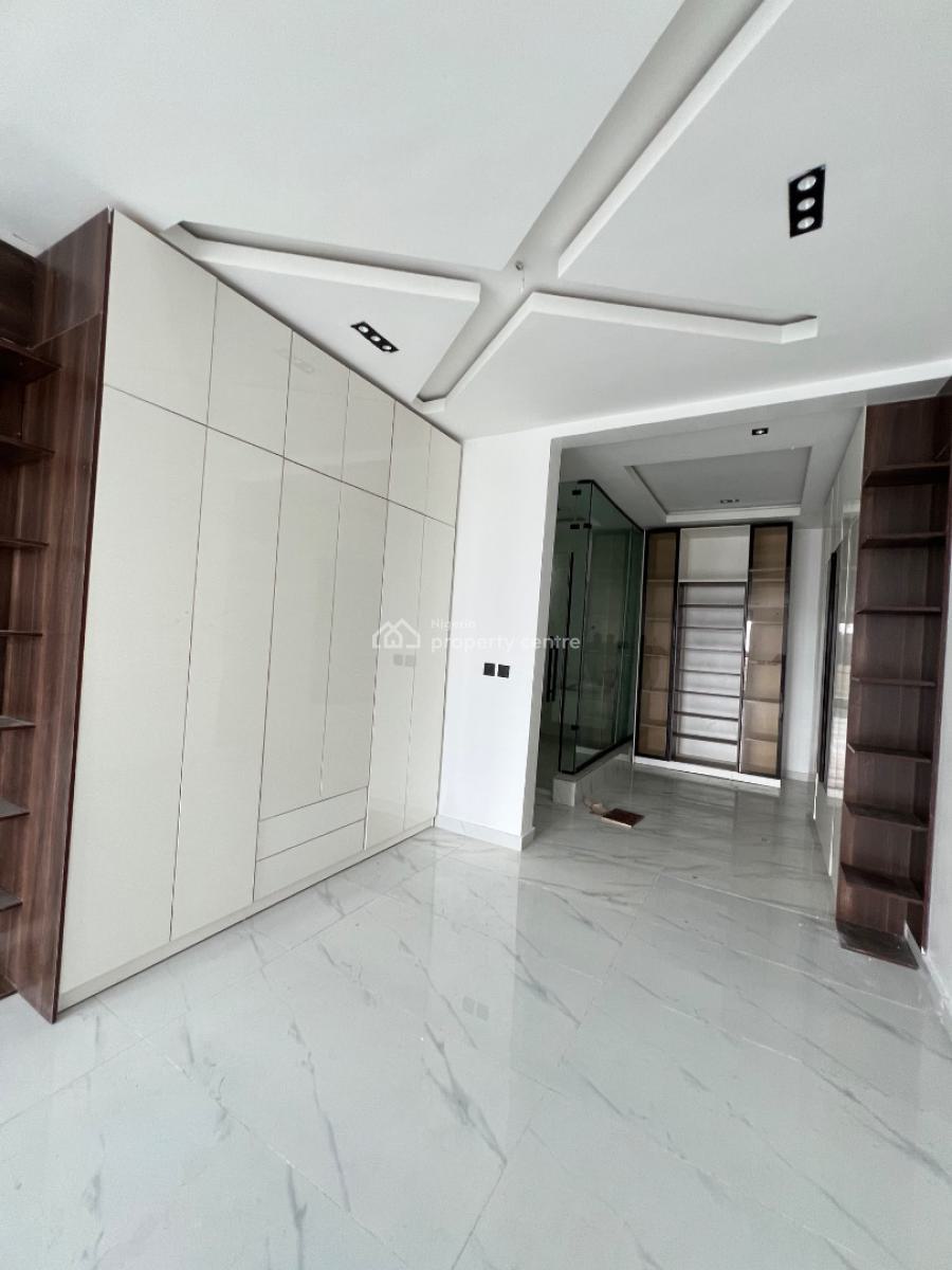 5bedroom Fully Detached House with Swimming Pool in Ologolo Lekki, Ologolo Lekki, Ologolo, Lekki, Lagos, Detached Duplex for Sale