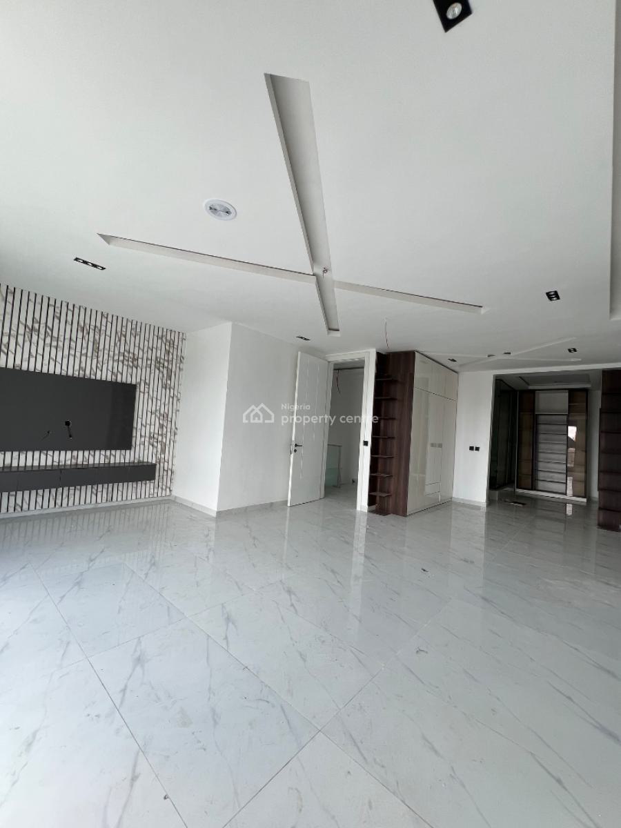 5bedroom Fully Detached House with Swimming Pool in Ologolo Lekki, Ologolo Lekki, Ologolo, Lekki, Lagos, Detached Duplex for Sale