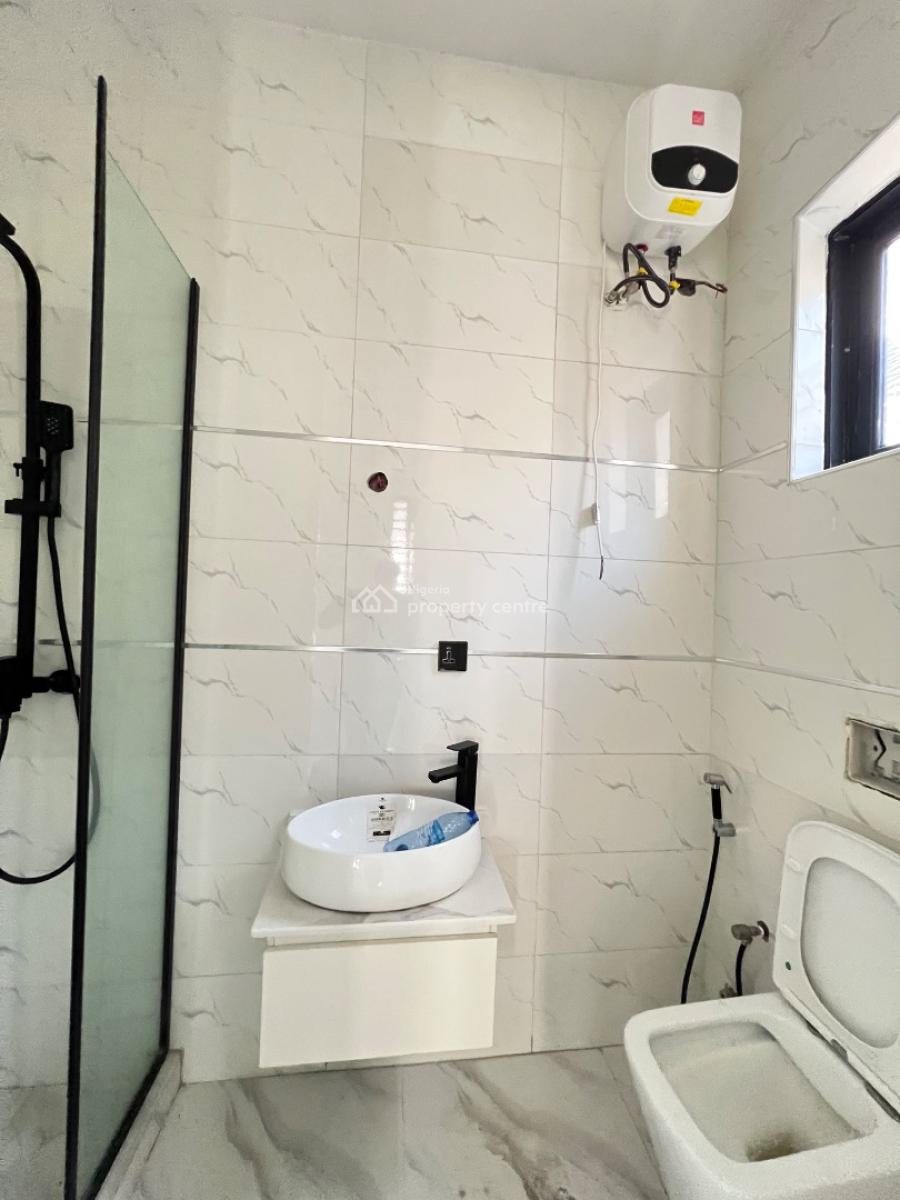 5bedroom Fully Detached House with Swimming Pool in Ologolo Lekki, Ologolo Lekki, Ologolo, Lekki, Lagos, Detached Duplex for Sale