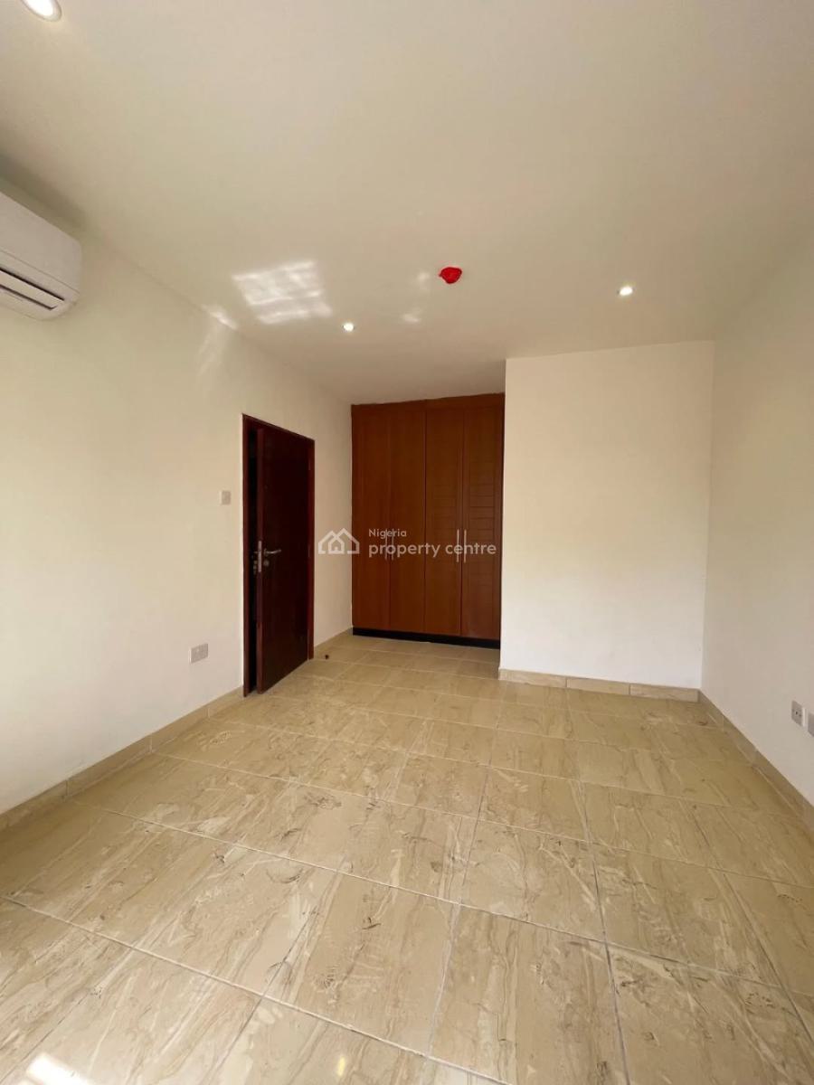 Self Serviced 6 Units of 4 Bedroom Apartment with Bq, Banana Island, Ikoyi, Lagos, Flat / Apartment for Rent