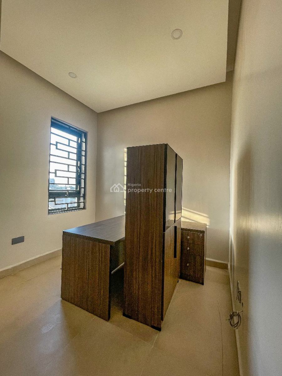 6 Bedroom  2b  Fully Detached Duplex  Guzape, Guzape District, Abuja, Detached Duplex for Sale
