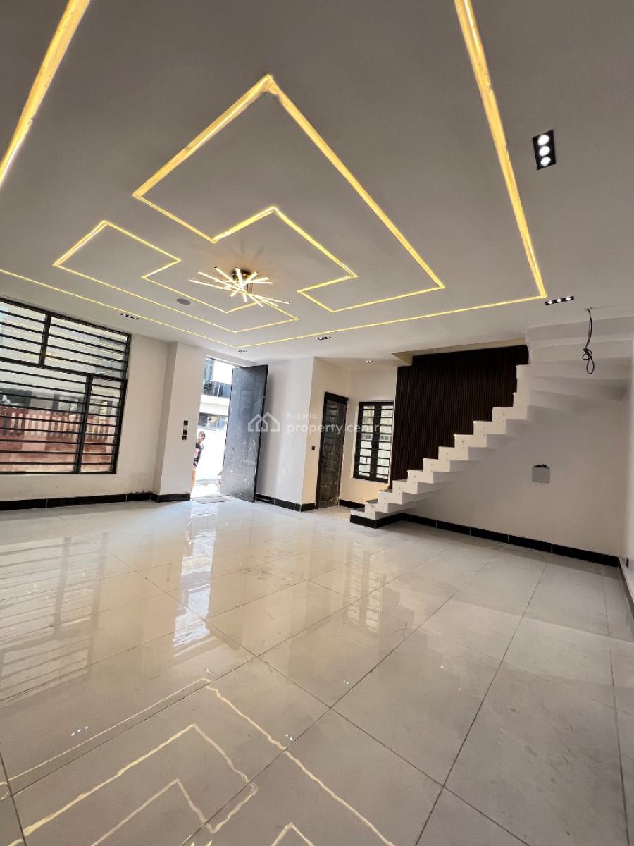 5bedroom Fully Detached Duplex with Swimming Pool in Ologolo Lekki, Ologolo Lekki, Ologolo, Lekki, Lagos, Detached Duplex for Sale