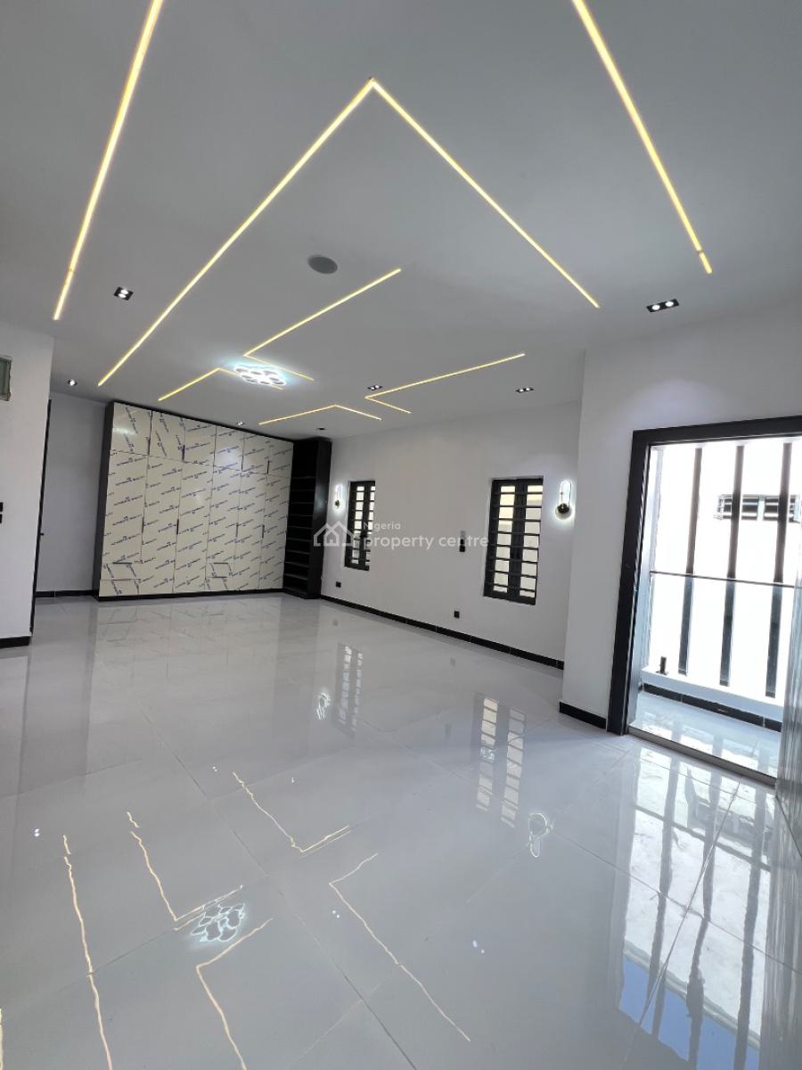 5bedroom Fully Detached Duplex with Swimming Pool in Ologolo Lekki, Ologolo Lekki, Ologolo, Lekki, Lagos, Detached Duplex for Sale