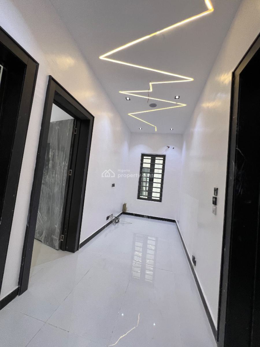 5bedroom Fully Detached Duplex with Swimming Pool in Ologolo Lekki, Ologolo Lekki, Ologolo, Lekki, Lagos, Detached Duplex for Sale