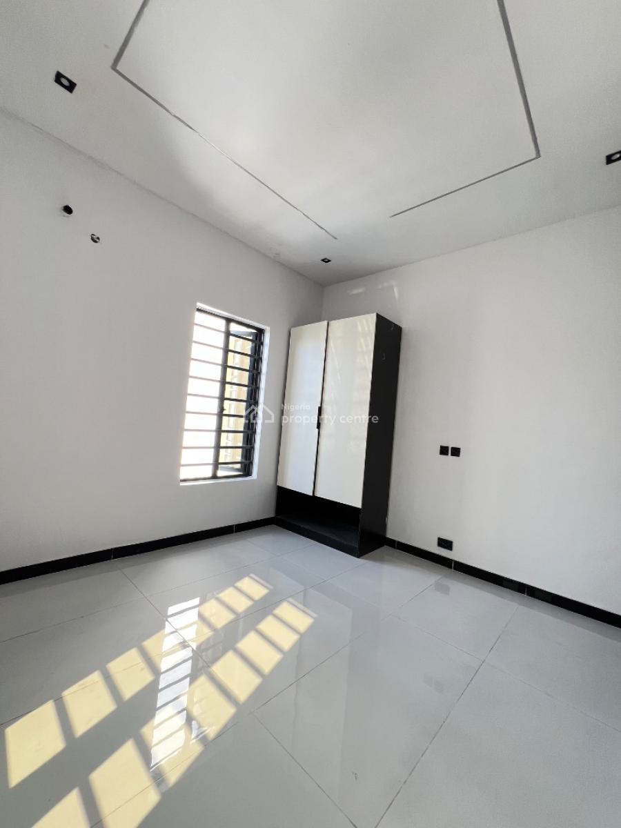 5bedroom Fully Detached Duplex with Swimming Pool in Ologolo Lekki, Ologolo Lekki, Ologolo, Lekki, Lagos, Detached Duplex for Sale