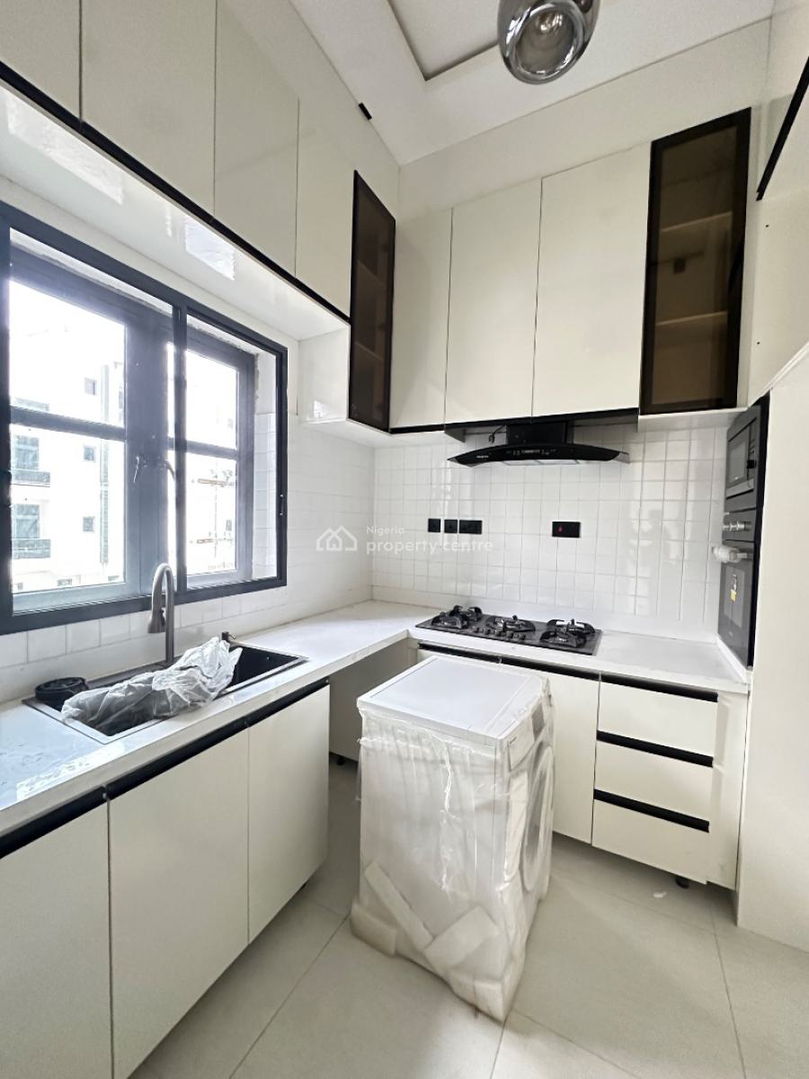 Lush 2 Bedroom Flat + Bq & Gym, Lekki Phase 1, Lekki, Lagos, Flat / Apartment for Rent