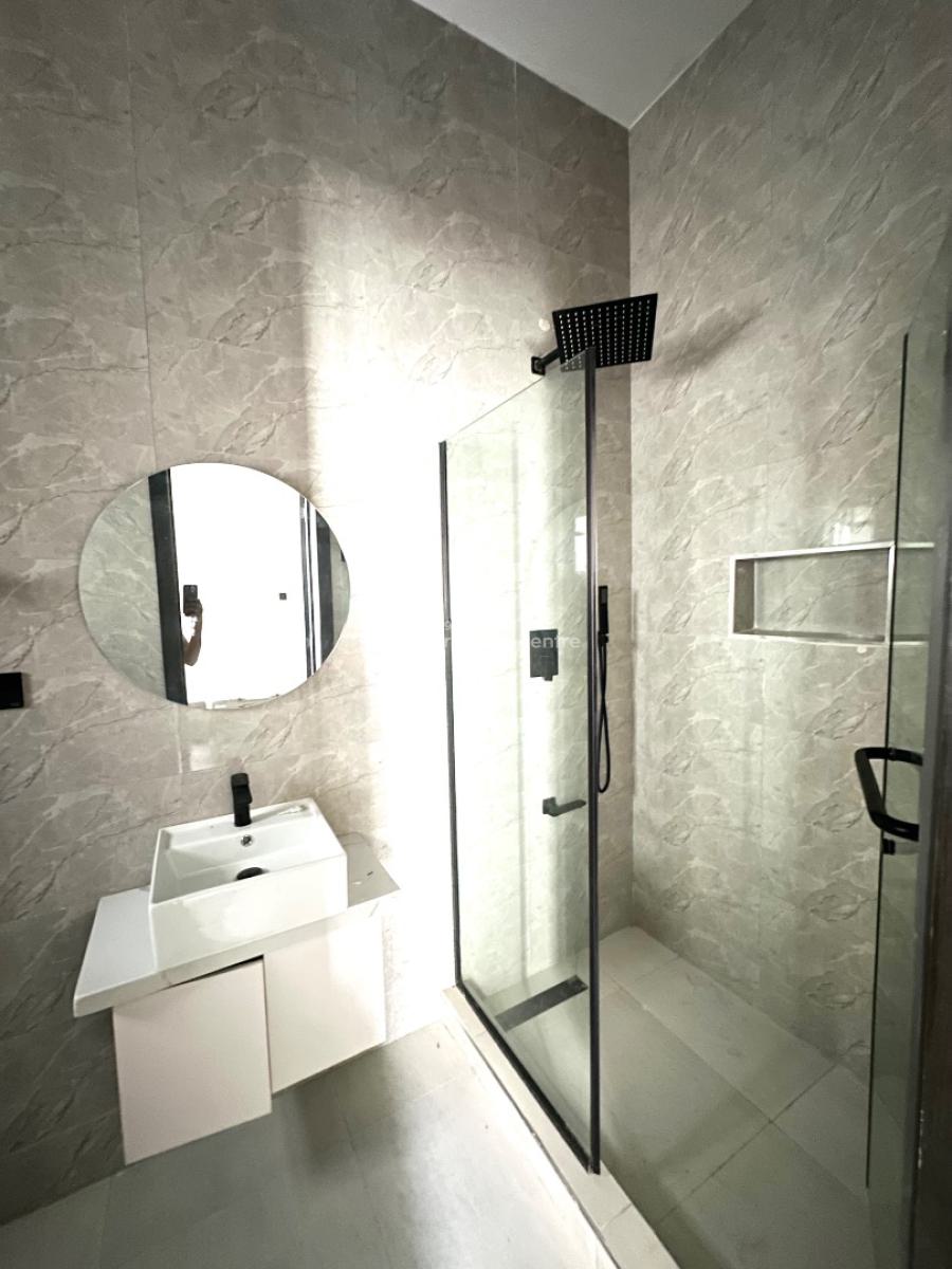 Lush 2 Bedroom Flat + Bq & Gym, Lekki Phase 1, Lekki, Lagos, Flat / Apartment for Rent