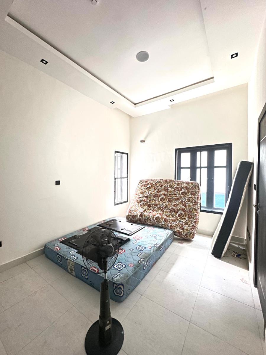 Lush 2 Bedroom Flat + Bq & Gym, Lekki Phase 1, Lekki, Lagos, Flat / Apartment for Rent