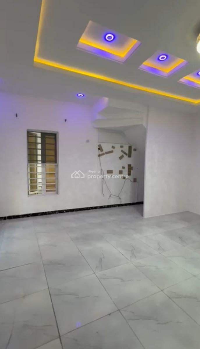 Very Spacious Studio Service Apartment, Van Daniel Estate, Lekki, Lagos, Self Contain (single Rooms) for Rent
