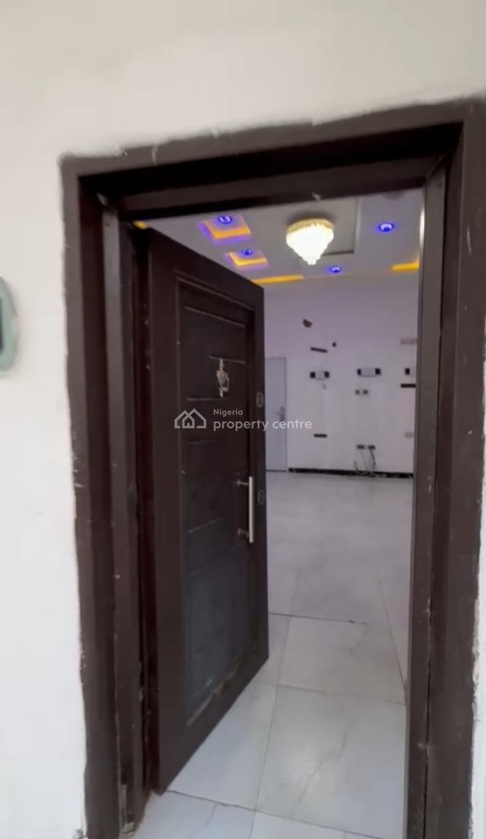 Very Spacious Studio Service Apartment, Van Daniel Estate, Lekki, Lagos, Self Contain (single Rooms) for Rent