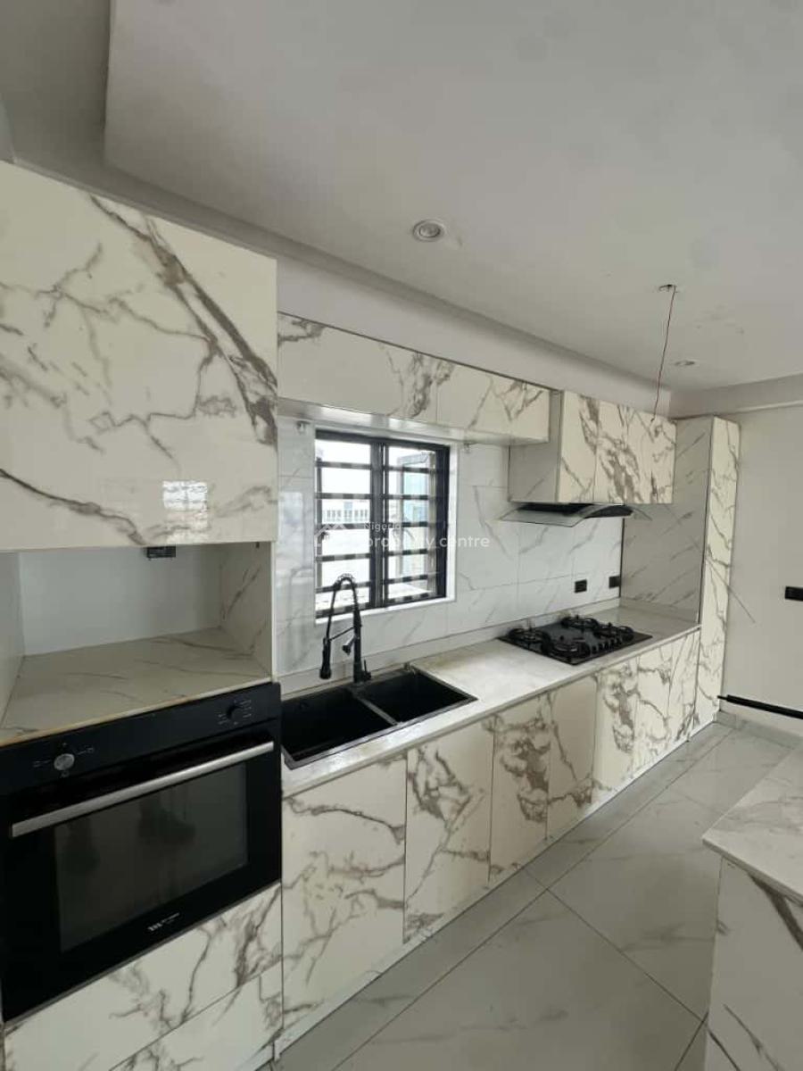 Luxury Sweet 2 Bedroom Penthouse 4th Floor, Ologolo, Lekki, Lagos, Flat / Apartment for Rent