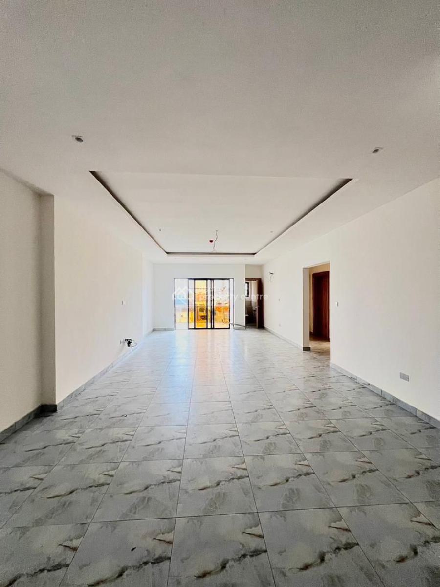 2 Bedroom Apartment with Bq, Lekki Phase 1, Lekki, Lagos, Flat / Apartment for Rent