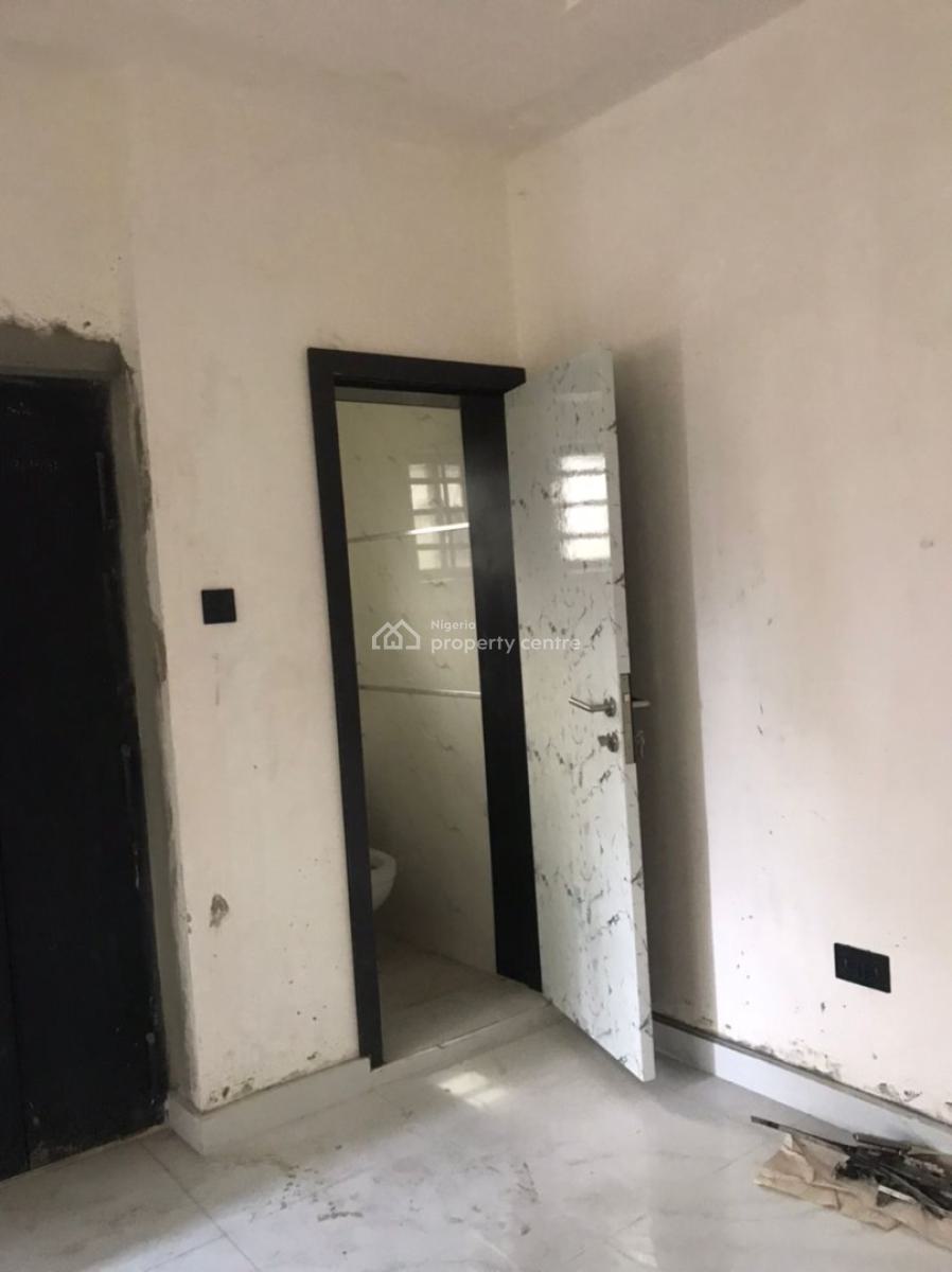 Top Notch All En-suit 2 Bedroom Apartment, Ogunfayo Road, Oribanwa, Ibeju Lekki, Lagos, Flat / Apartment for Rent