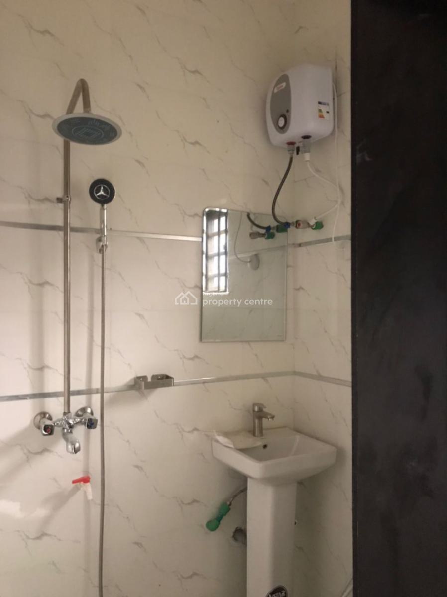 Top Notch All En-suit 2 Bedroom Apartment, Ogunfayo Road, Oribanwa, Ibeju Lekki, Lagos, Flat / Apartment for Rent