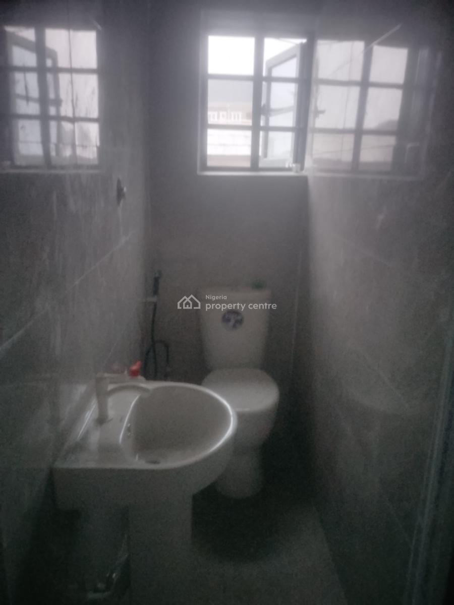 Mini  Flat, Off Lawanson, Surulere, Lagos, Mini Flat (room and Parlour) for Rent