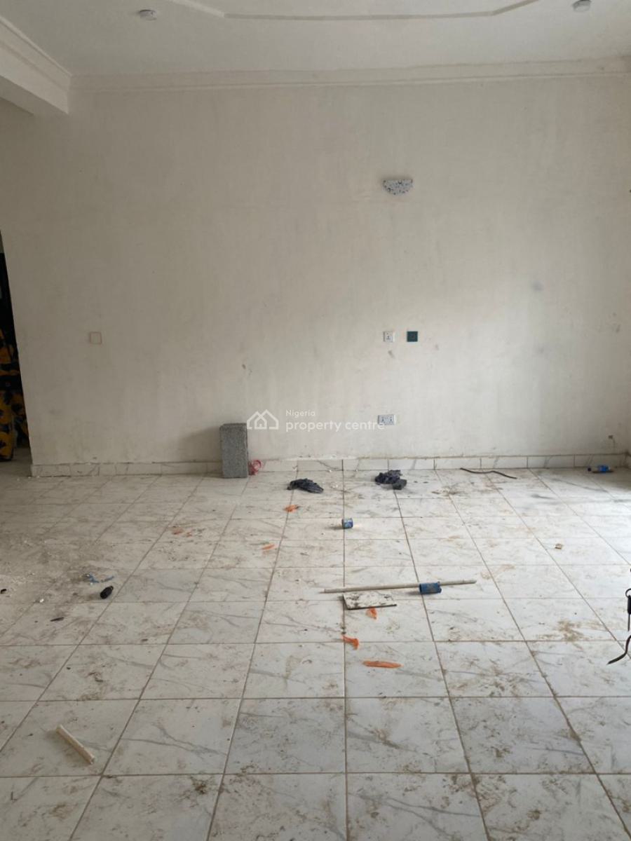 3 Bedroom Block of Flat Ground Floor, Apo, Abuja, Block of Flats for Sale