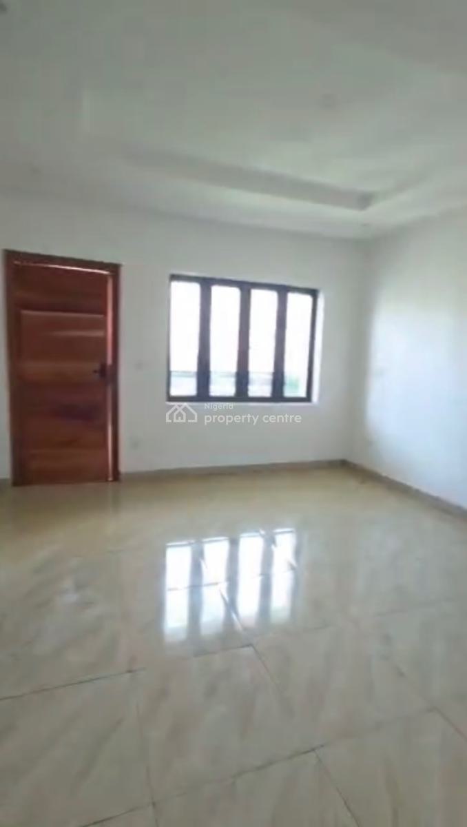 Newly Built 10 Units 4 Bedroom Terrace with Bq, Swimming Pool and Gym, Lekki Phase 1, Lekki, Lagos, Terraced Duplex for Rent