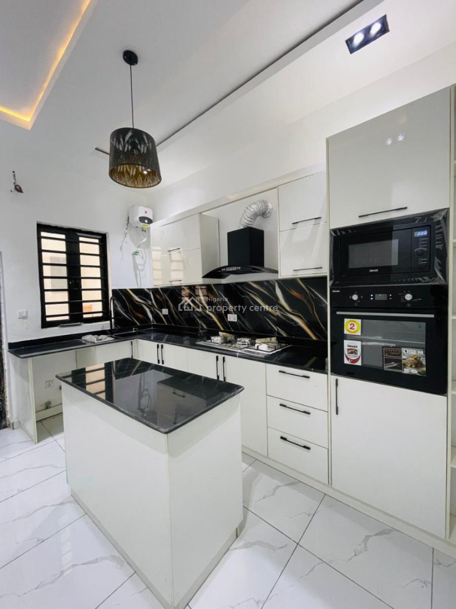 4 Bedrooms Detached Duplex with Bq, Lekki, Lagos, House for Sale
