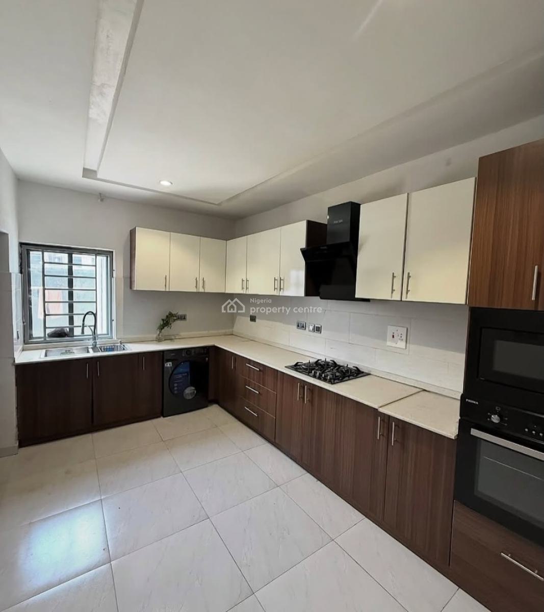 Cossy Executive 3 Bedroom Apartment, Guzape District, Abuja, Flat / Apartment Short Let