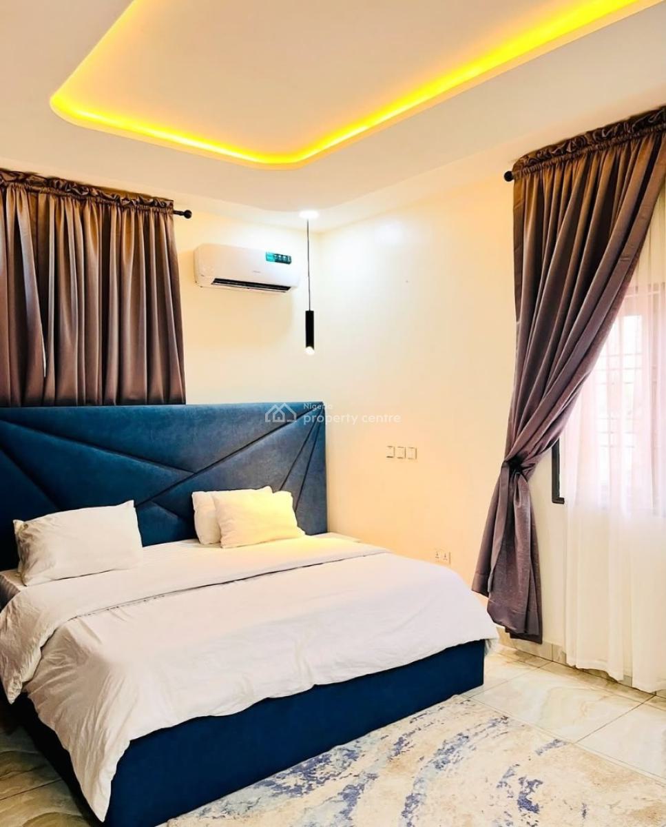 Cossy Comfortable 2 Bedroom Apartment, Jahi, Abuja, Flat / Apartment Short Let