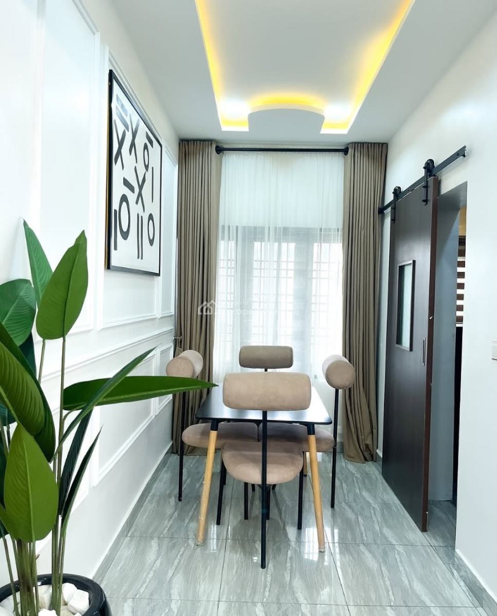 Cossy Comfortable 2 Bedroom Apartment, Jahi, Abuja, Flat / Apartment Short Let