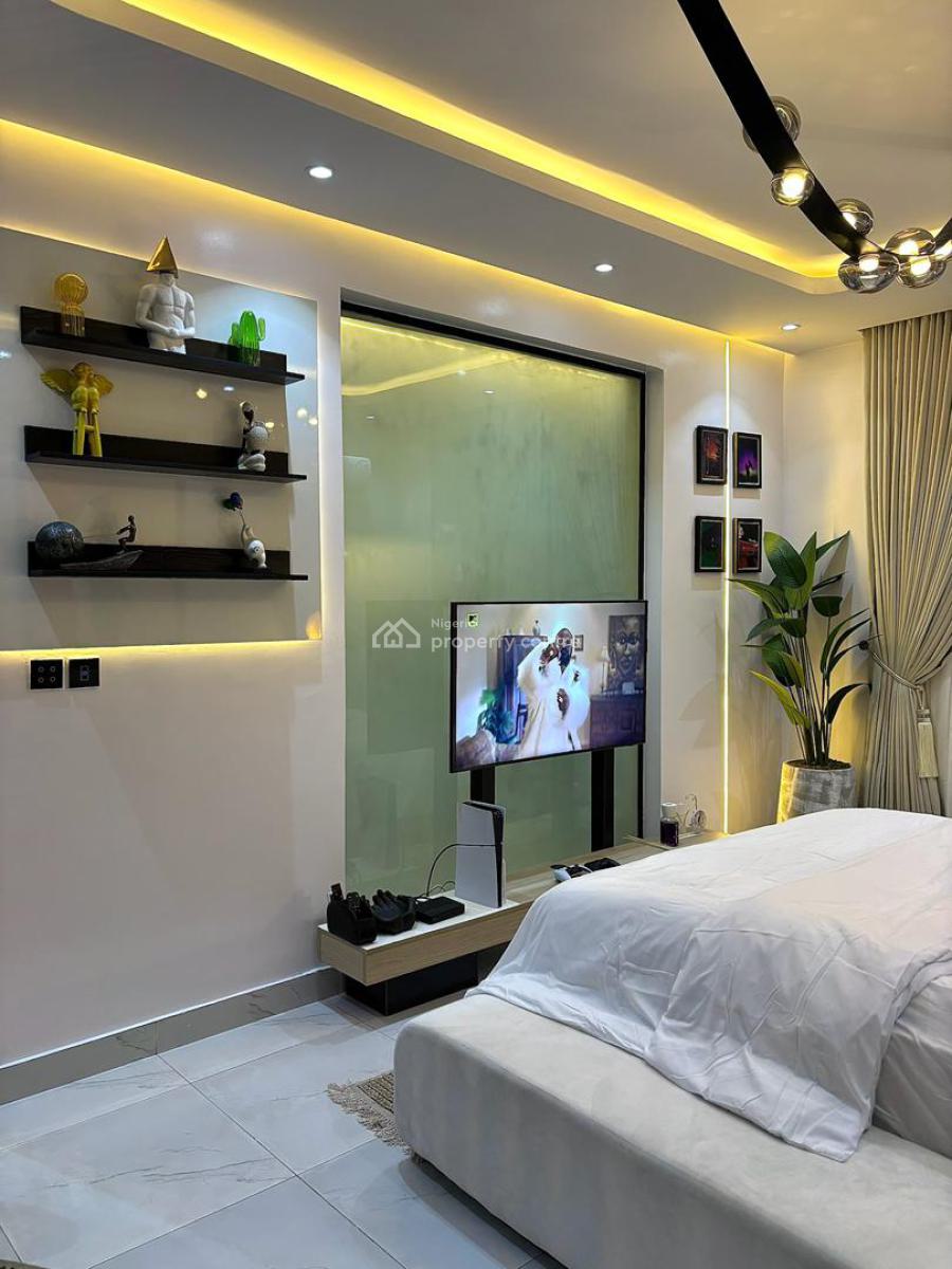 Luxury & Spacious Studio Apartment with Ps5 & Elevator Access, Behind Oba Elegushi, Ikate, Lekki, Lagos, Flat / Apartment Short Let