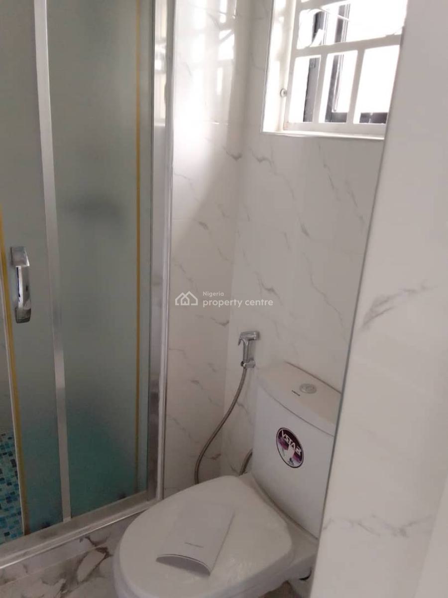 Serviced and Standard 3 Bedroom Apartment with Bq, Mabushi, Abuja, Flat / Apartment for Rent