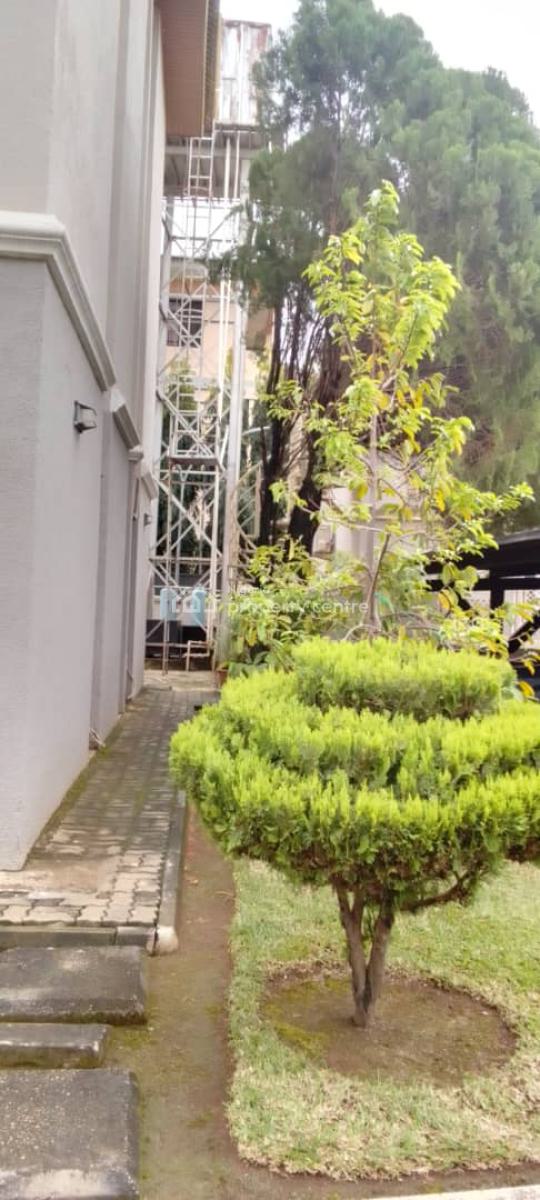 Serviced and Standard 3 Bedroom Apartment with Bq, Mabushi, Abuja, Flat / Apartment for Rent