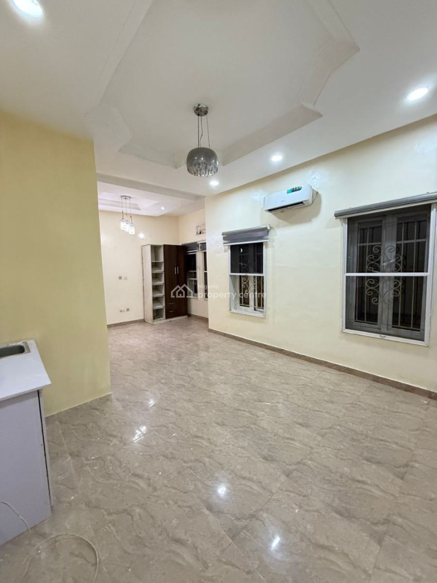Spacious Studio Apartment with Open Plan Kitchen, Chevron, Lekki, Lagos, Self Contain (single Rooms) for Rent