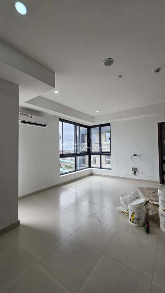 Massive Spacious and Ultra-luxury 3 Bedroom Apartment with Swimming, Lekki Phase 1, Lekki, Lagos, Block of Flats for Sale
