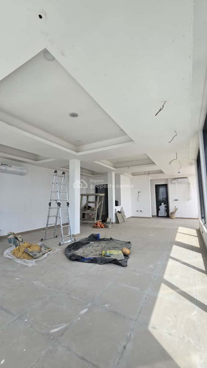 Massive Spacious and Ultra-luxury 3 Bedroom Apartment with Swimming, Lekki Phase 1, Lekki, Lagos, Block of Flats for Sale