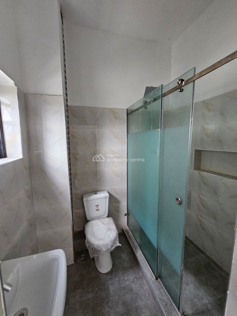 Lovely 3-bedroom Apartment in a Very Secure Location, Lekki Phase 1, Lekki, Lagos, Block of Flats for Sale