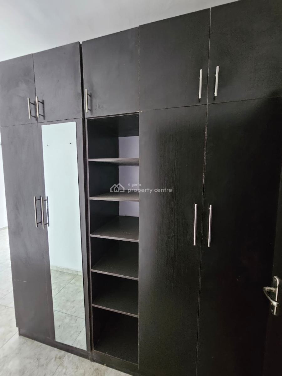 Lovely 3-bedroom Apartment in a Very Secure Location, Lekki Phase 1, Lekki, Lagos, Block of Flats for Sale